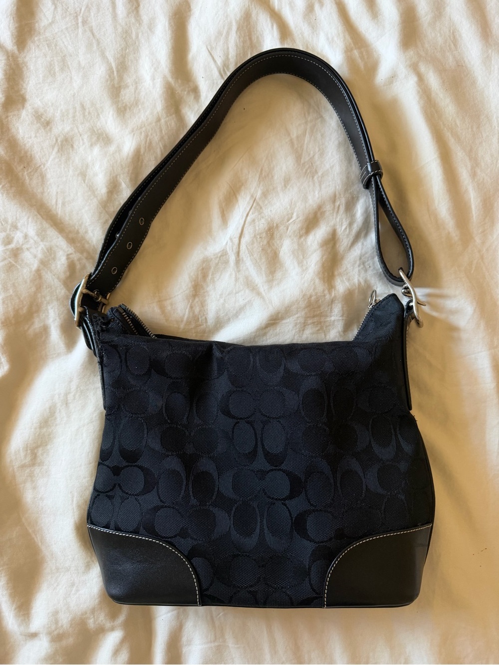 Coach Black Canvas Shoulder/Crossbody Bag - Picture 3 of 10